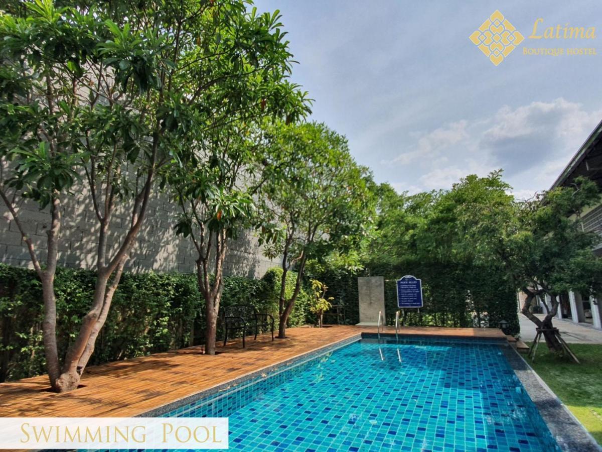 Latima Boutique Hostel Kanchanaburi Esterno foto