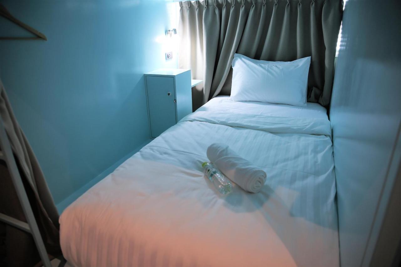 Latima Boutique Hostel Kanchanaburi Esterno foto