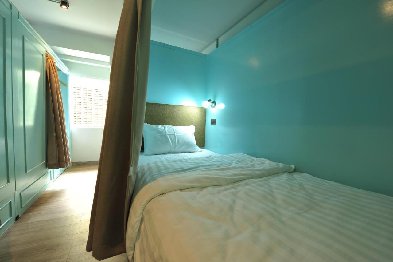 Latima Boutique Hostel Kanchanaburi Esterno foto